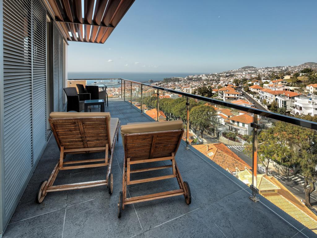 Number 15 Ocean & City View Villas フンシャル 部屋 写真